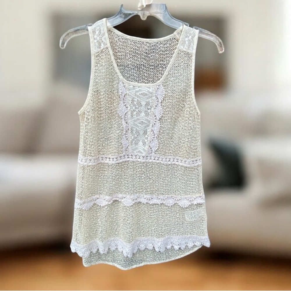 Elegant Beige Lace Tunic Top